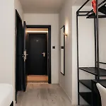 Au Lit Des Ours ホテル 3*