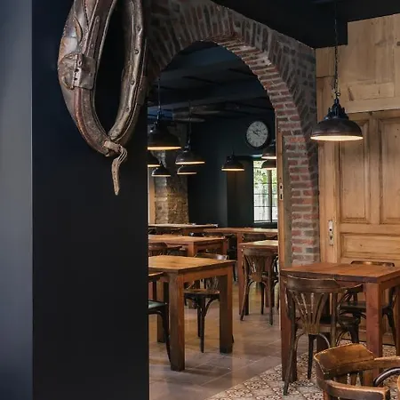 Au Lit Des Ours Han-sur-Lesse